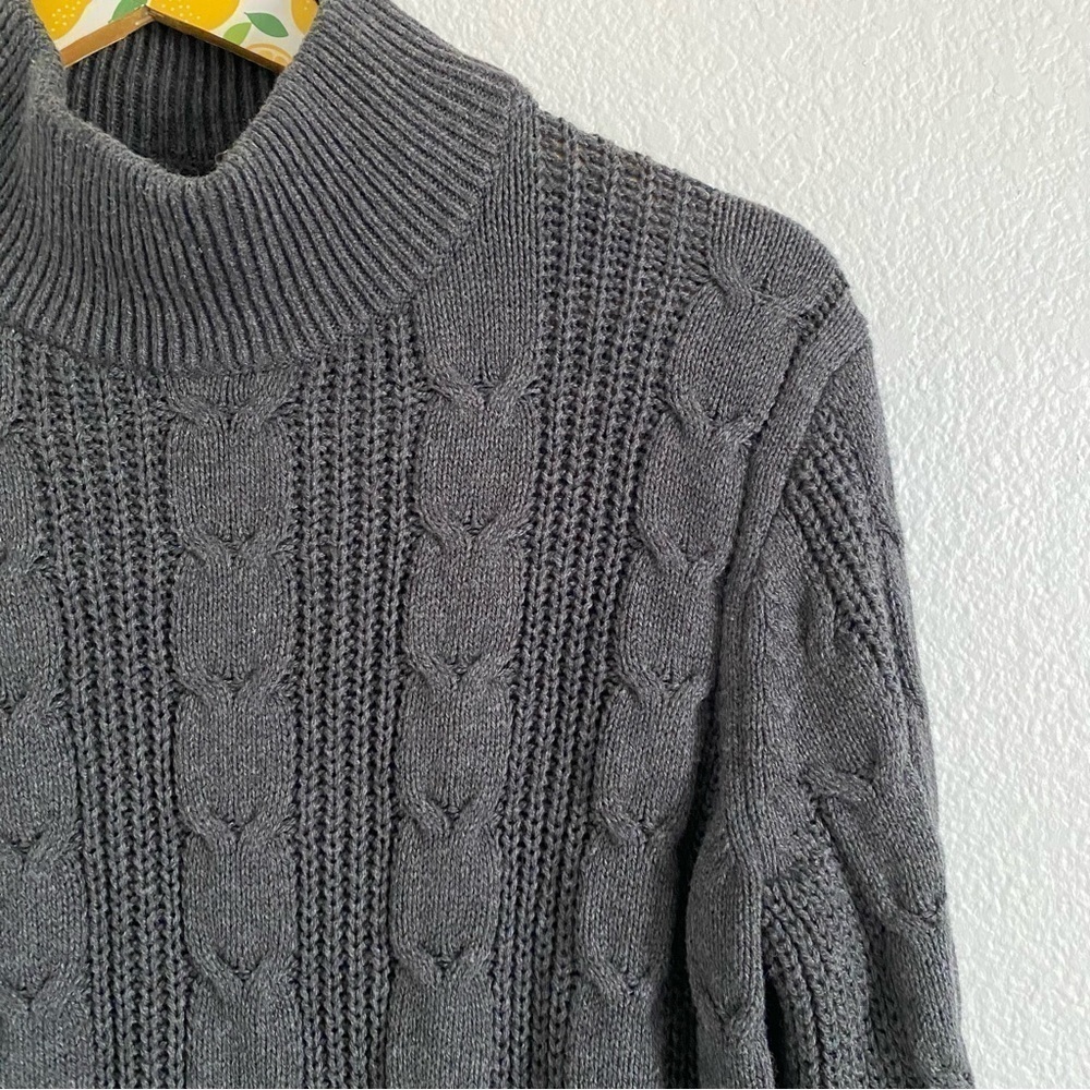Banana Republic Women's Gray Cable Knit Sweater Size Small - Picture 5 of 6
